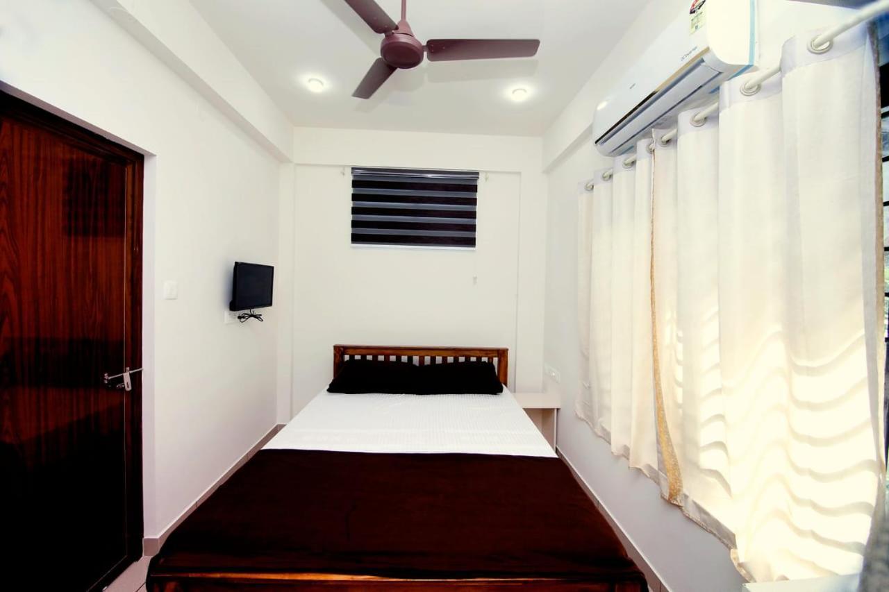 Uthram Residency Villa Kochi Eksteriør billede